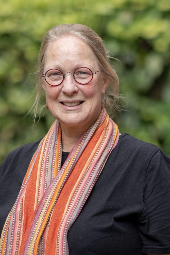 Rianne 1 e1758705220625 682x1024 1